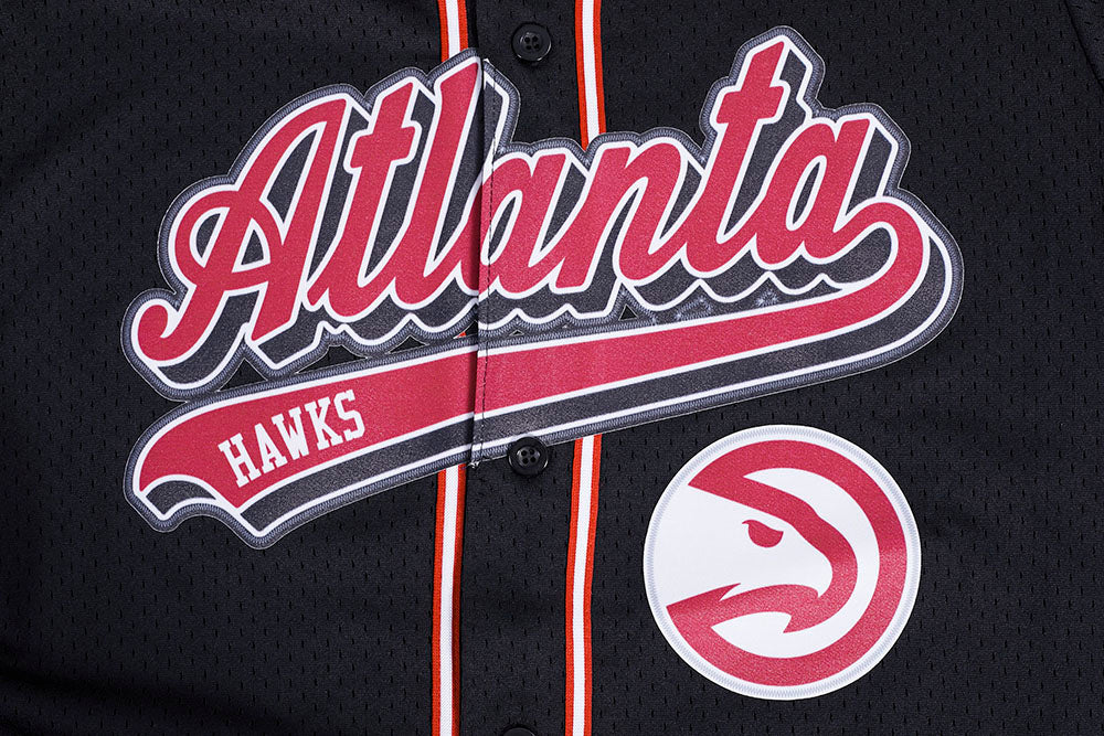 NBA ATLANTA HAWKS SCRIPT TAIL MEN'S MESH BUTTON DOWN SHIRT (BLACK/RED) - Image 5