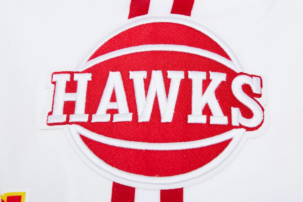 NBA ATLANTA HAWKS CLASSIC CHENILLE MEN'S SHORT (WHITE) - Image 9