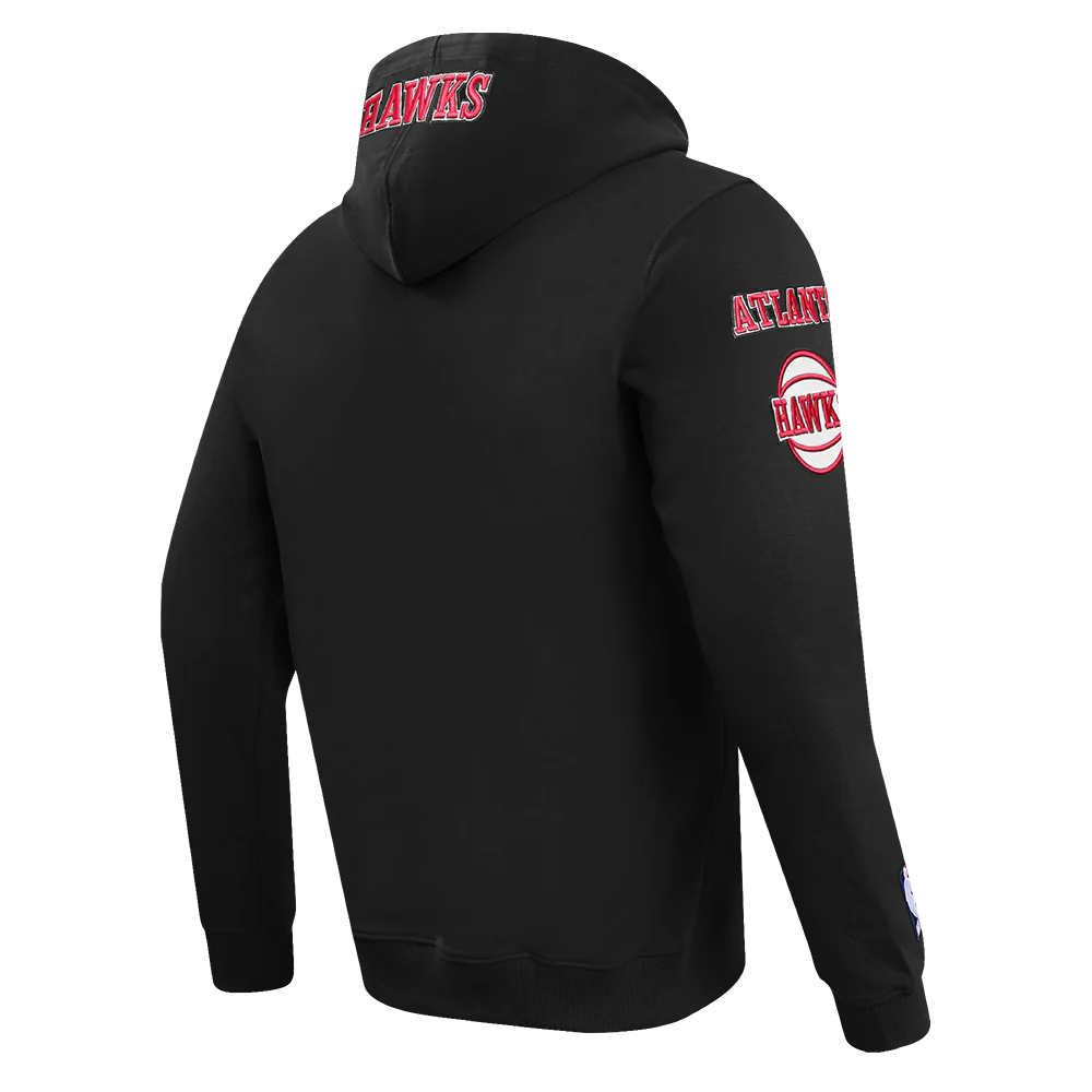 NBA ATLANTA HAWKS OLD ENGLISH MEN'S PULLOVER HOODIE (BLACK) - Image 3