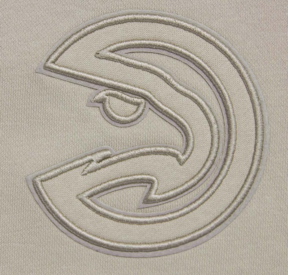 NBA ATLANTA HAWKS NEUTRAL WOMEN'S CREWNECK (TAUPE) - Image 7