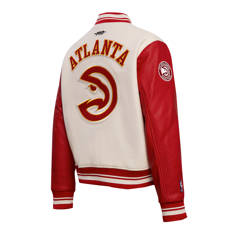 NBA ATLANTA HAWKS RETRO CLASSIC WOMEN'S RIB WOOL VARSITY JACKET (EGGSHELL/ RED) - Image 4