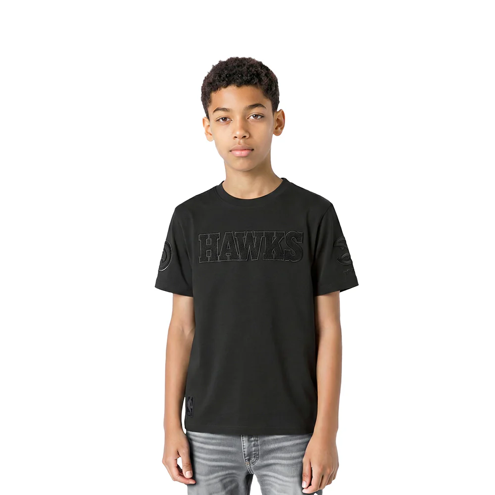 NBA ATLANTA HAWKS TRIPLE BLACK LITTLE BOYS SHORT SLEEVE TEE (BLACK)