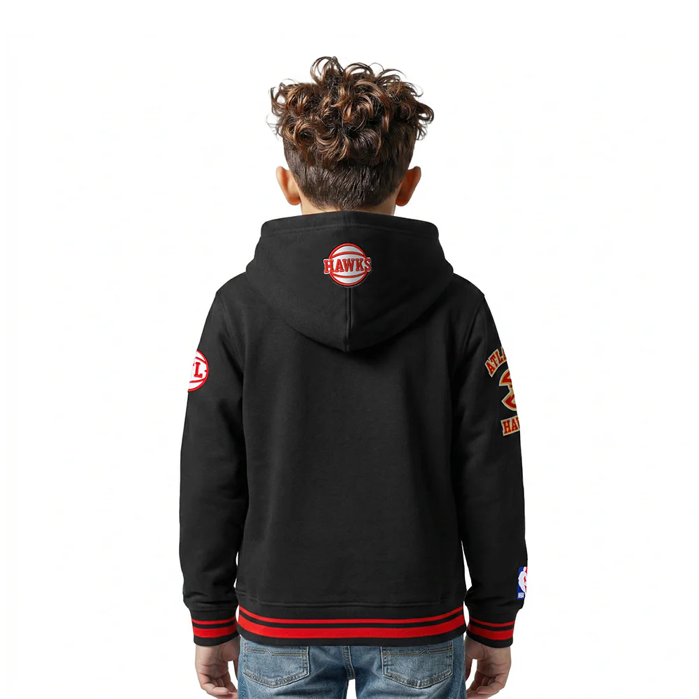 NBA ATLANTA HAWKS RETRO CLASSIC LITTLE BOYS RIB FLEECE PULLOVER HOODIE (BLACK/RED/BLACK) - Image 2