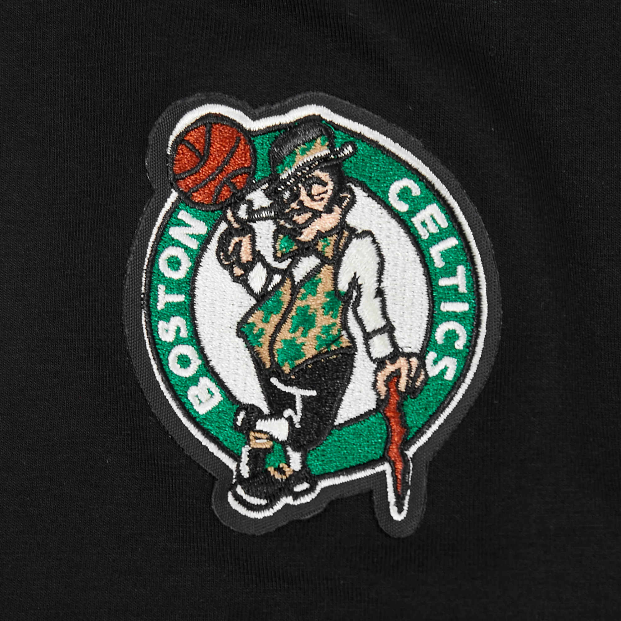 BOSTON CELTICS MODERN ORIGINALS WOMEN'S SJ BOXY TEE (BLACK) - Image 5