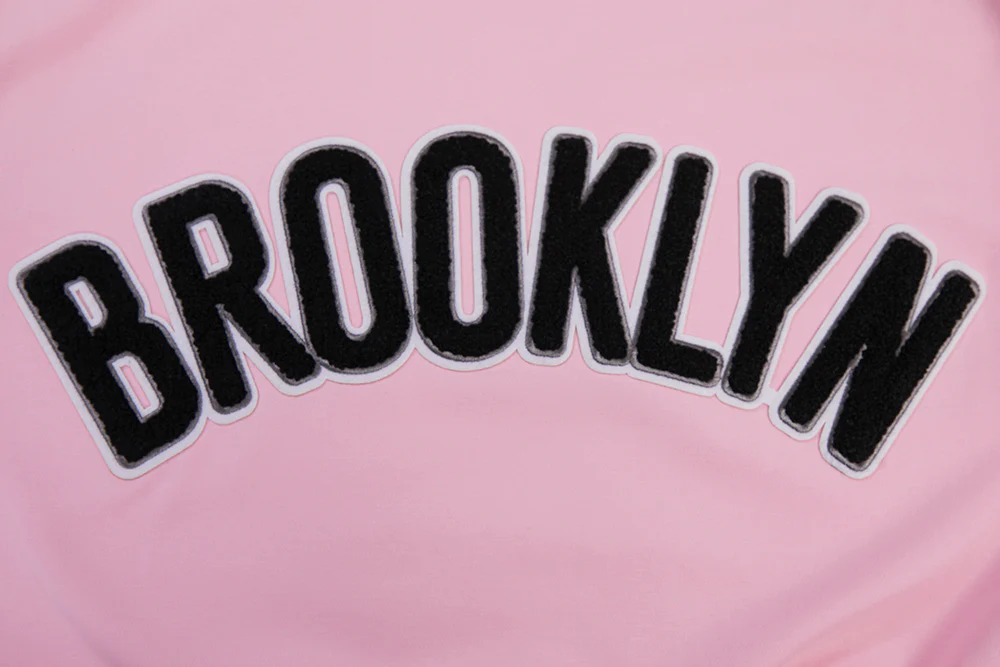 NBA BROOKLYN NETS CLASSIC CHENILLE MEN'S TEE (PINK) - Image 5