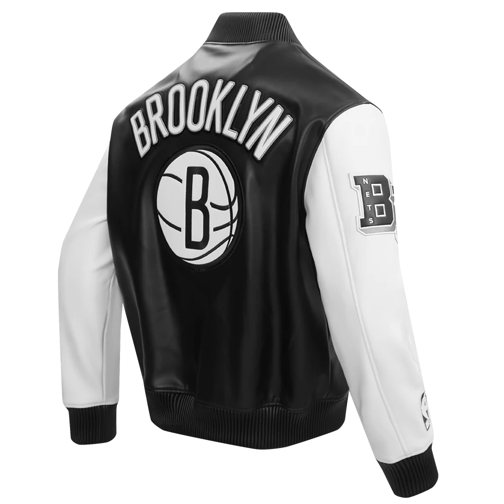 NBA BROOKLYN NETS CITY SIGNATURE MEN'S LEATHER VARSITY JACKET (BLACK/WHITE) - Image 3