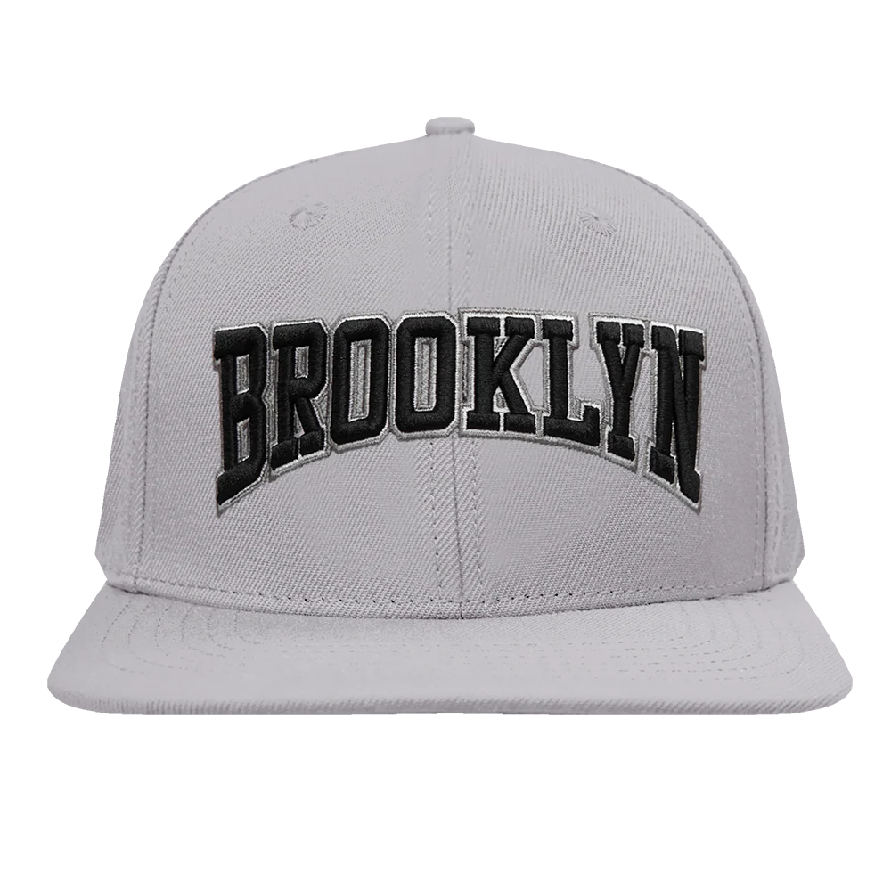 NBA BROOKLYN NETS CREST EMBLEM WORDMARK WOOL SNAPBACK HAT (GRAY)