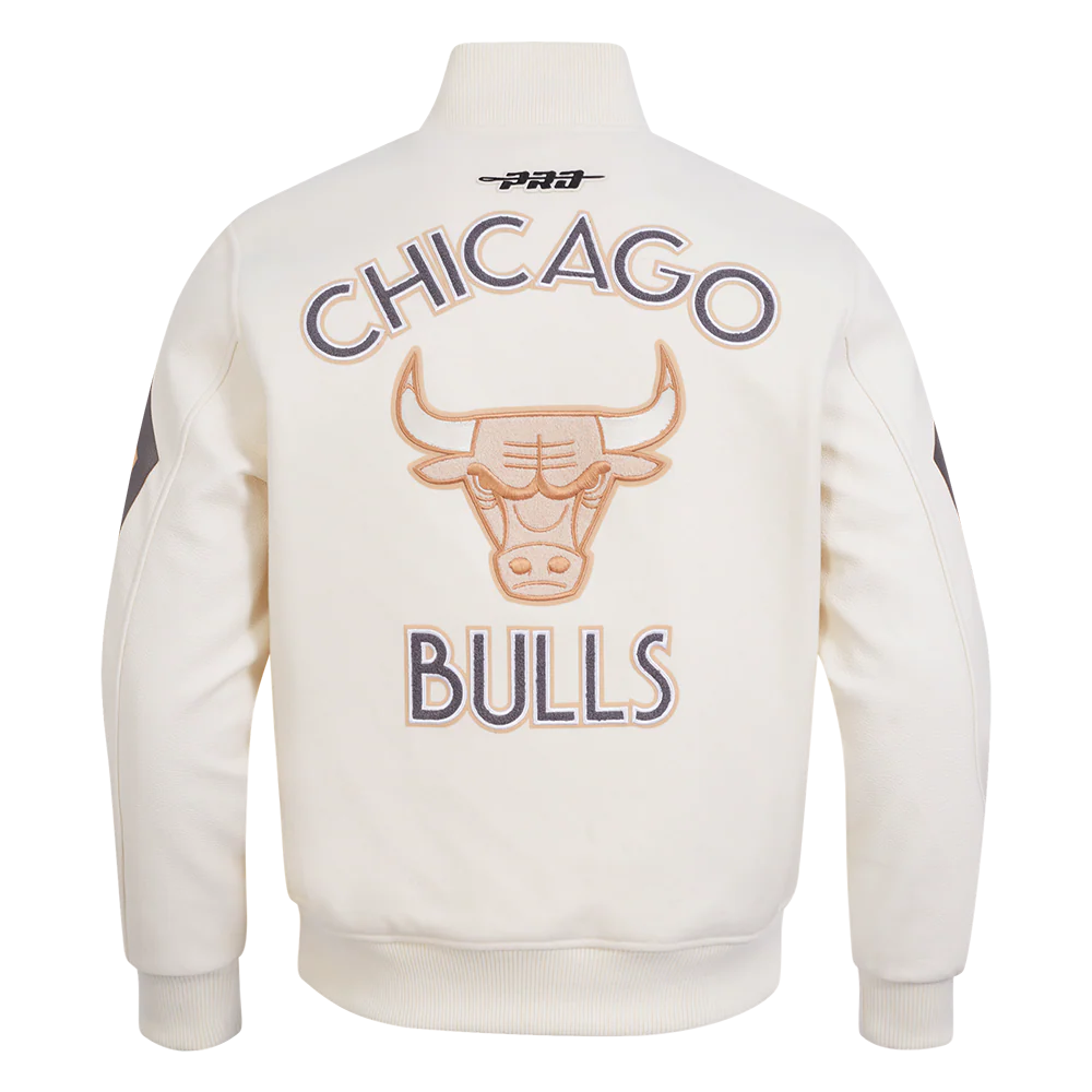 NBA CHICAGO BULLS CITY EDITION 24-25 MEN'S WOOL VARSITY JACKET (EGGSHELL) - Image 3