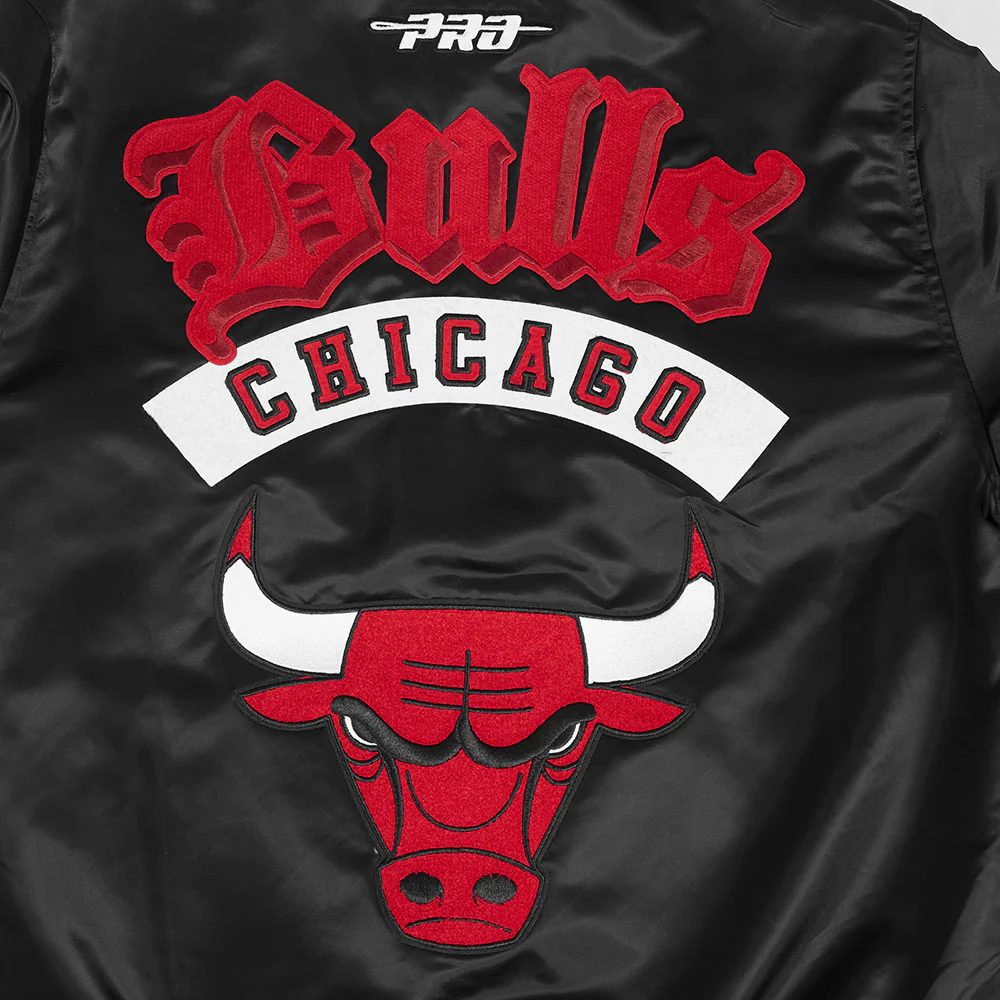 NBA CHICAGO BULLS BEST OF MEN'S RIB SATIN JACKET (BLACK/RED/BLACK) - Image 13