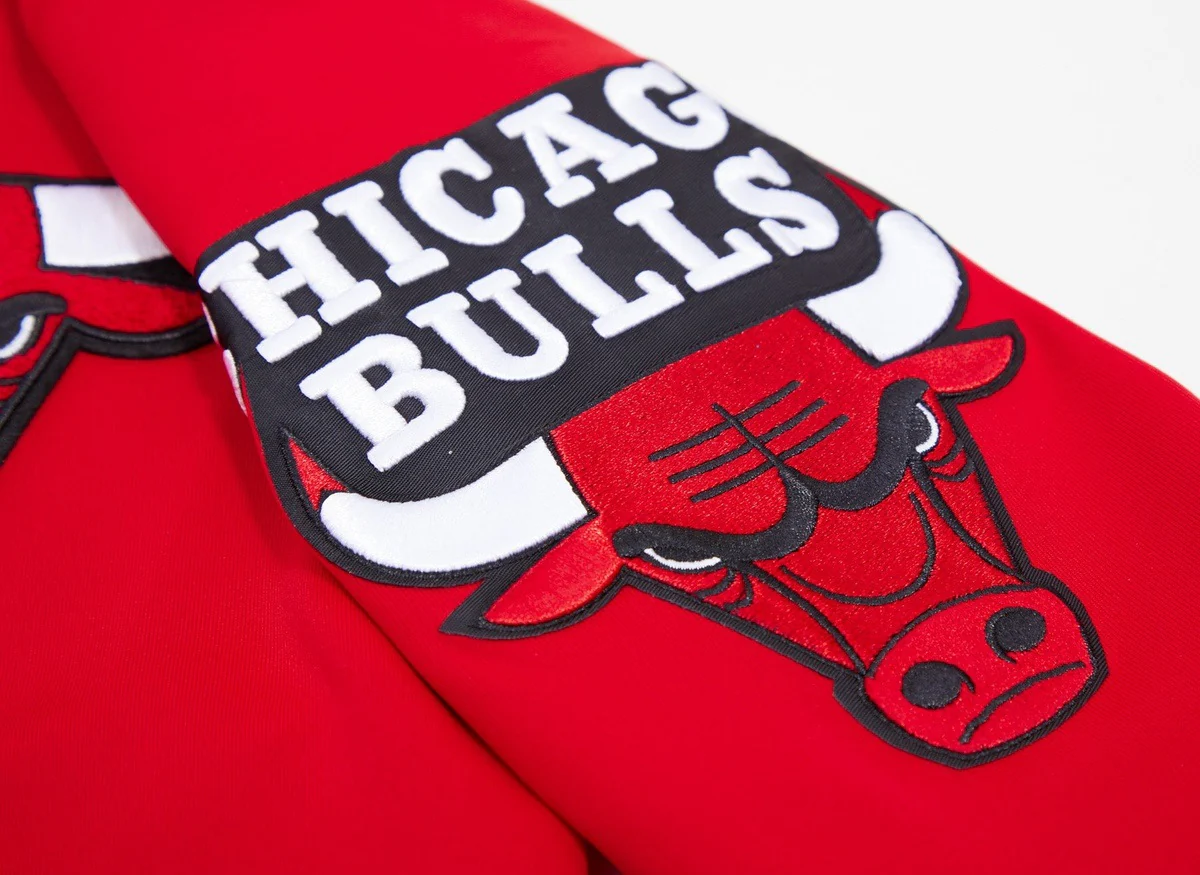 NBA CHICAGO BULLS CLASSIC MEN'S TRACK JACKET (RED) - Image 7