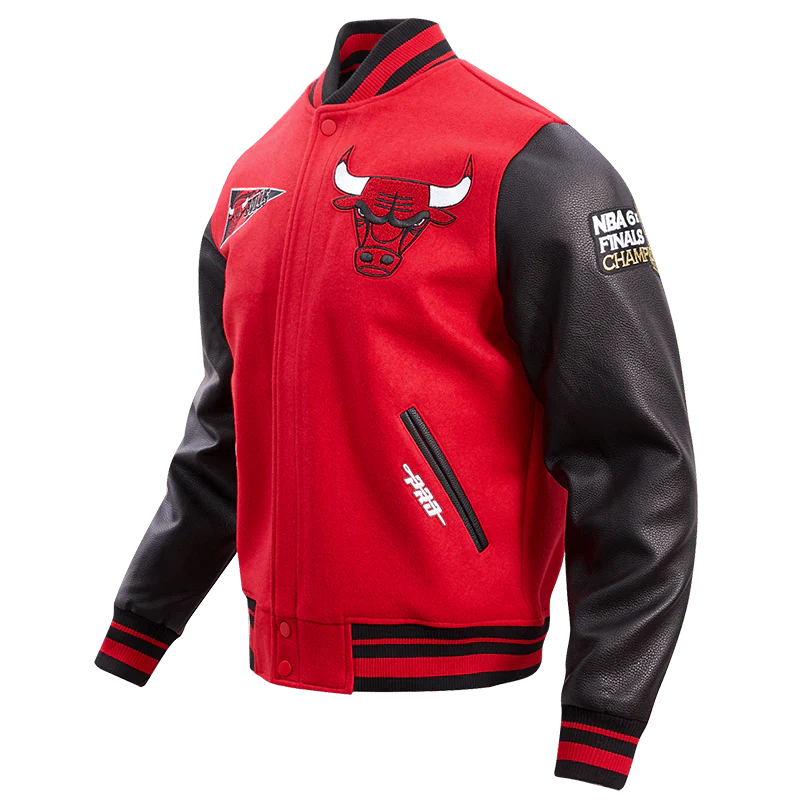 NBA CHICAGO BULLS RETRO CLASSIC MEN'S RIB WOOL VARSITY JACKET (RED/BLACK) - Image 2