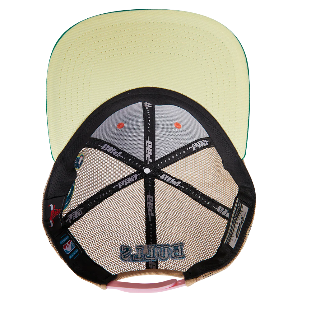 NBA CHICAGO BULLS RETRO TRUCKER (KHAKI/ MINT) - Image 6