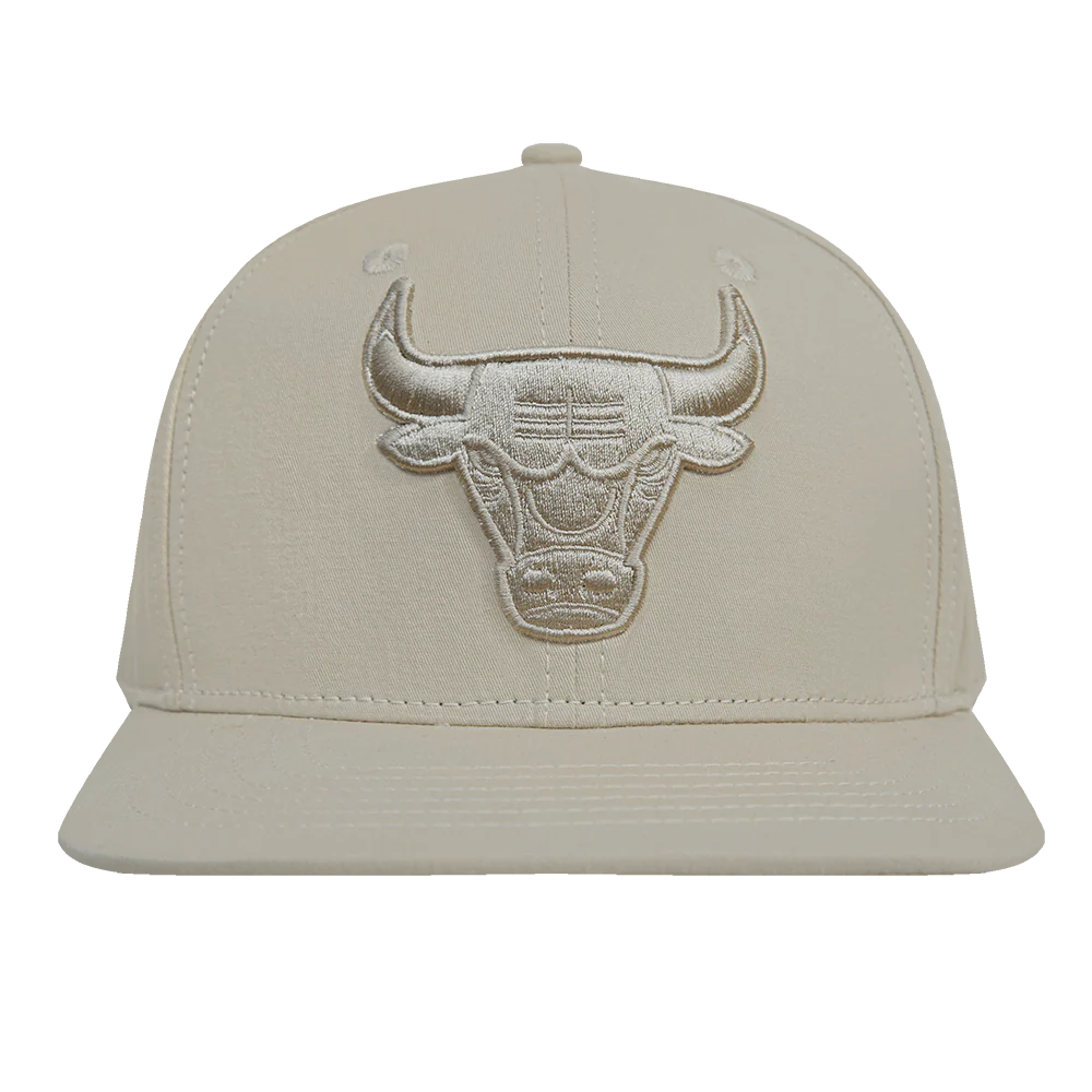 NBA CHICAGO BULLS NEUTRAL WOOL UNISEX SNAPBACK HAT (TAUPE)