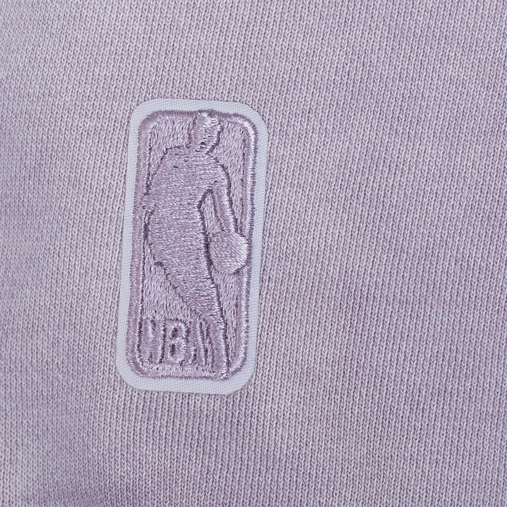 NBA CHICAGO BULLS STREET TEAM WOMEN'S ENZYME WASH FT CROPPED PO HOODIE (WASHED LILAC GRAY) - Image 8