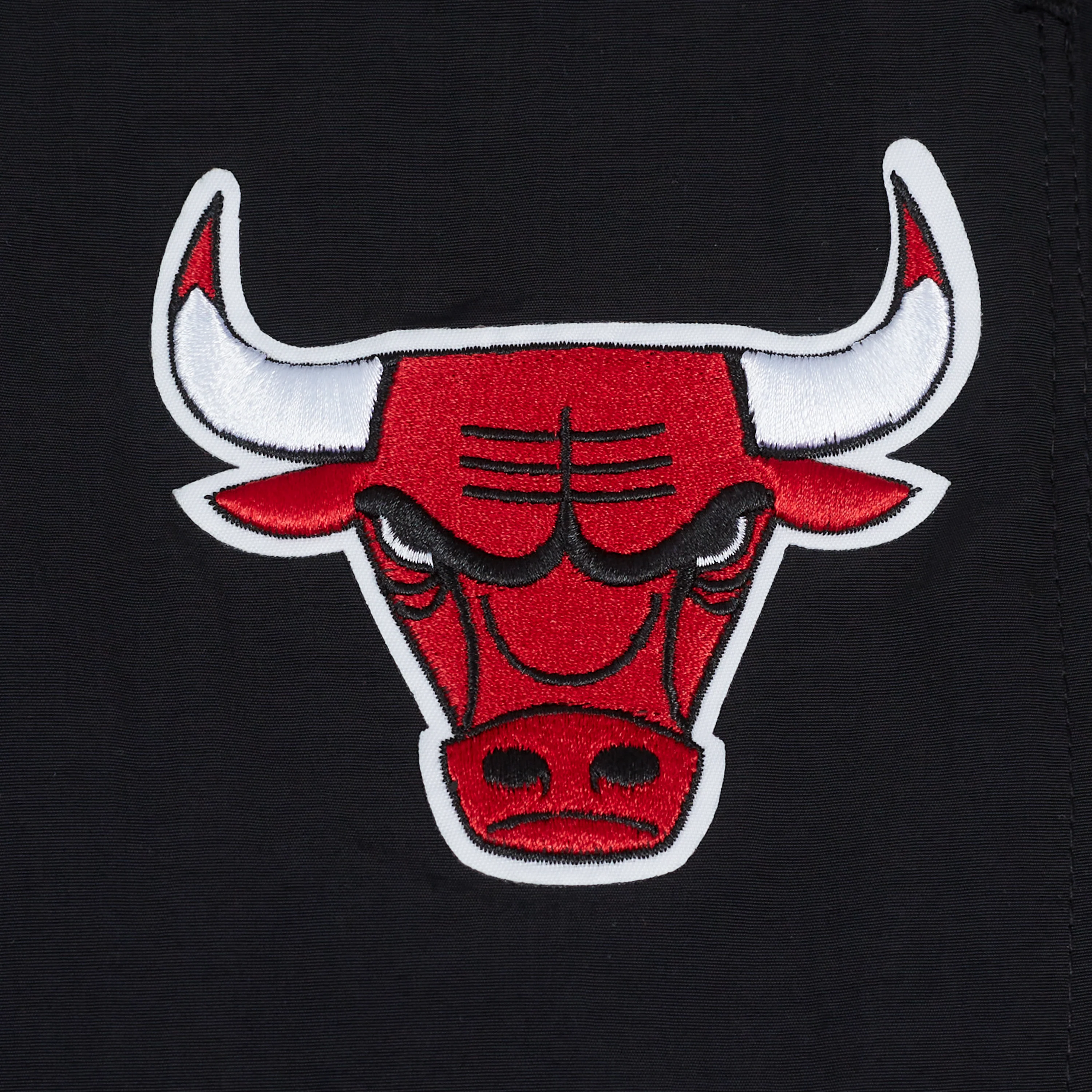 NBA CHICAGO BULLS CLASSIC WOMEN'S WIND WOVEN PANT (BLACK) - Image 5