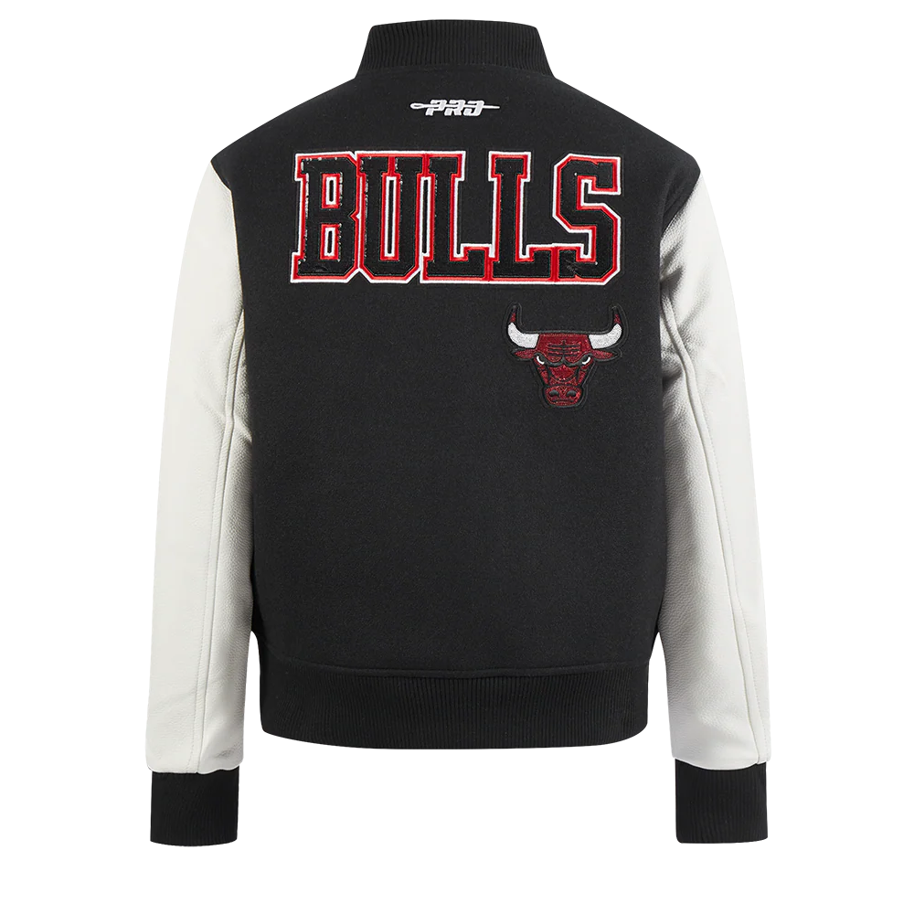 NBA CHICAGO BULLS GAME DAY CLASSICS WOMEN'S WOOL VARSITY JACKET (BLACK/WHITE) - Image 3