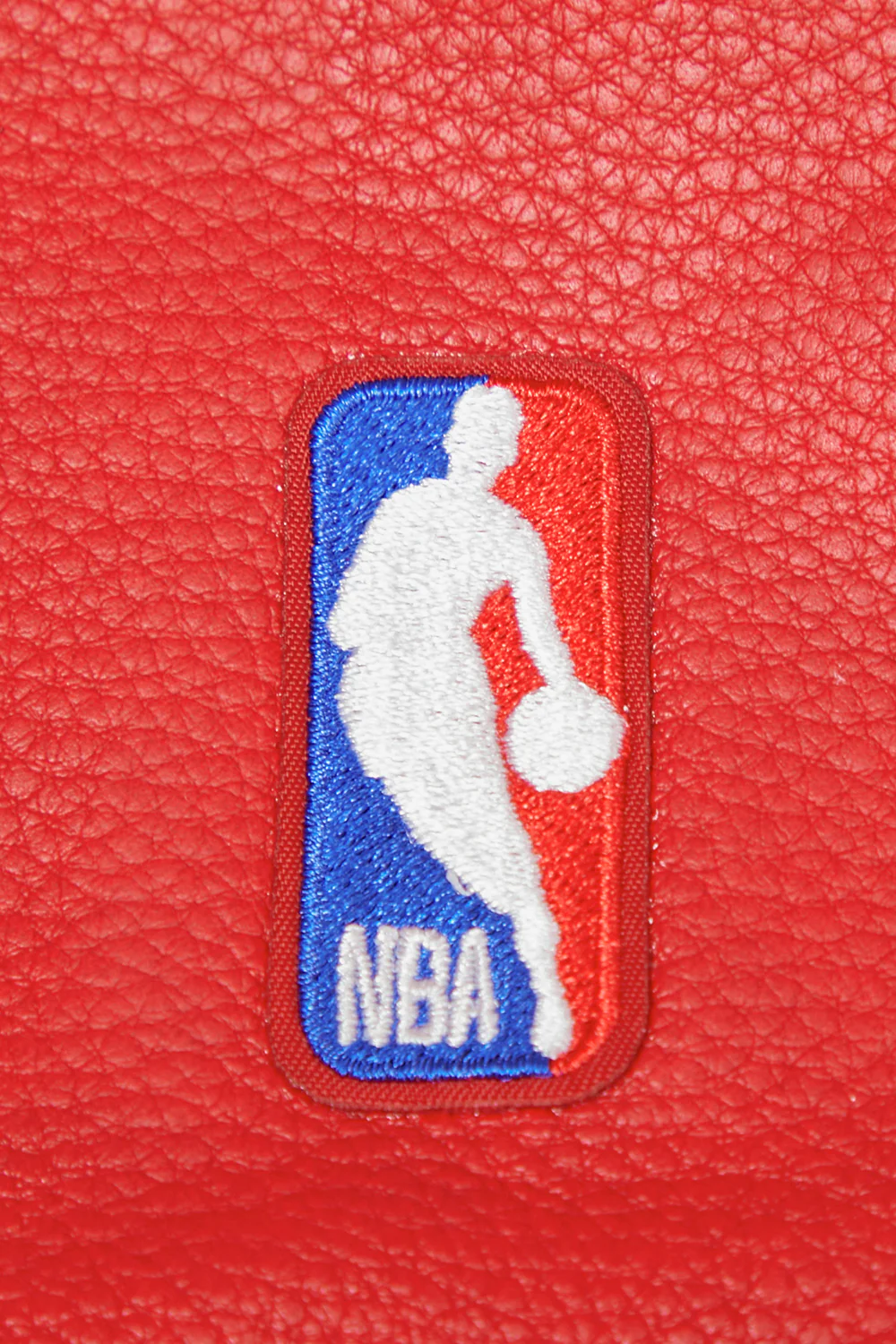 NBA CHICAGO BULLS RETRO CLASSIC WOMEN'S RIB WOOL VARSITY JACKET (EGGSHELL/ RED) - Image 9