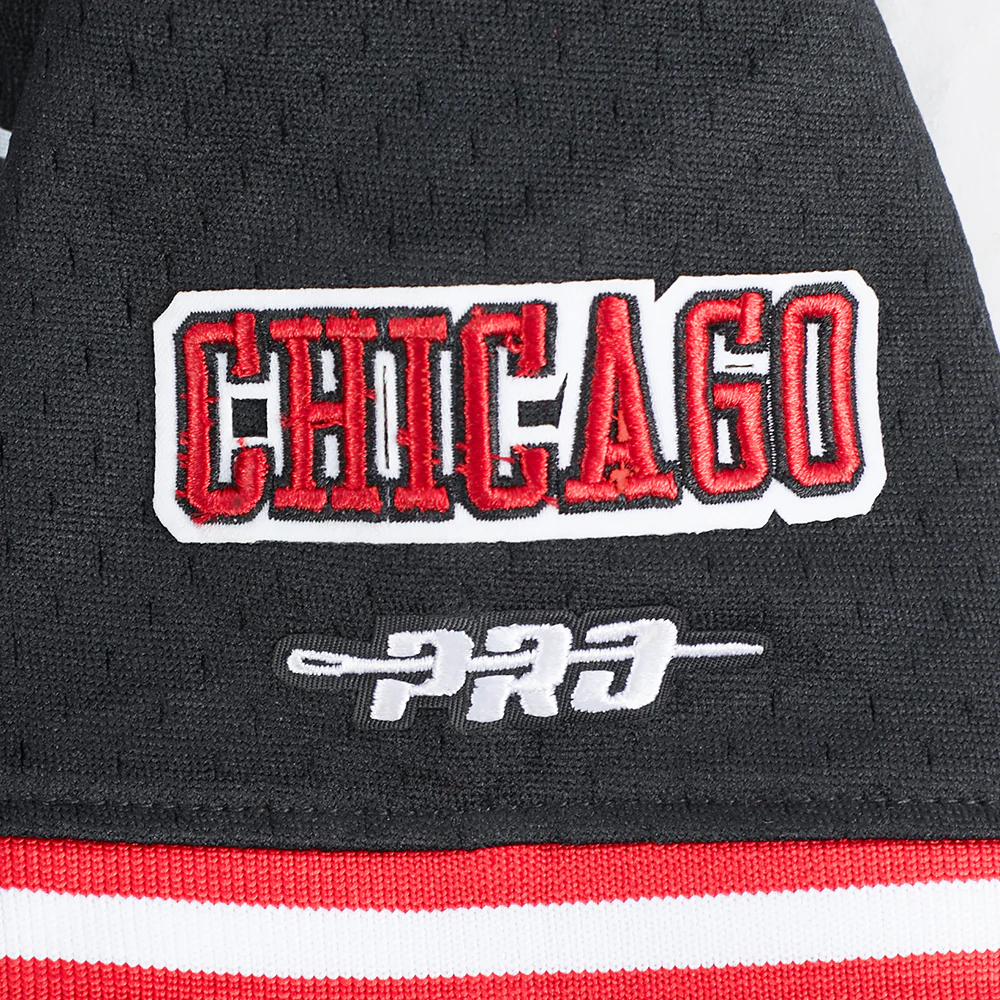NBA CHICAGO BULLS CLASSIC LITTLE BOYS SHORT SLEEVE MESH TEE (BLACK/RED) - Image 6