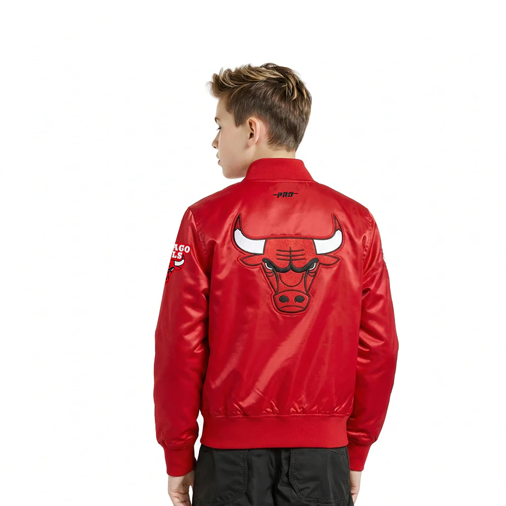 NBA CHICAGO BULLS CLASSIC LITTLE BOYS SATIN JACKET (RED) - Image 2