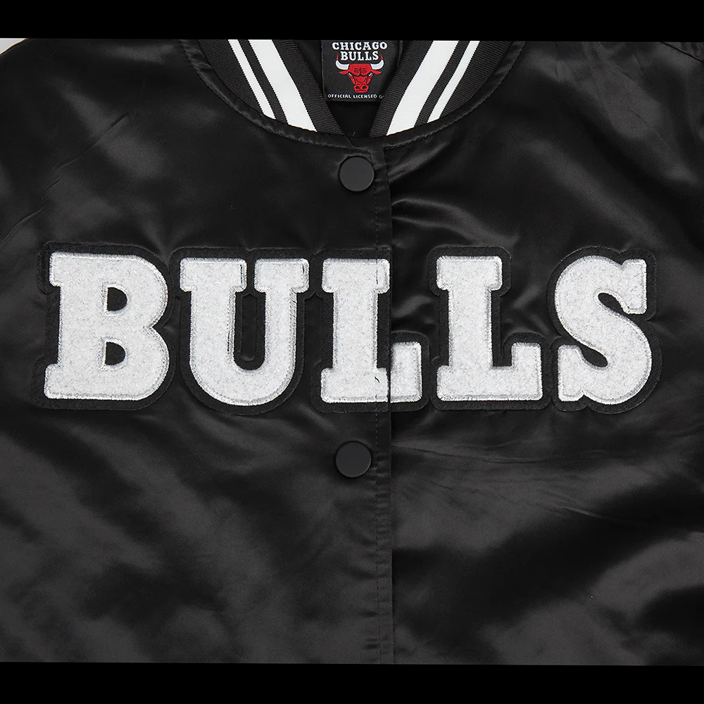 NBA CHICAGO BULLS PEARLS WOMEN'S RIB SATIN JACKET (BLACK) - Image 5