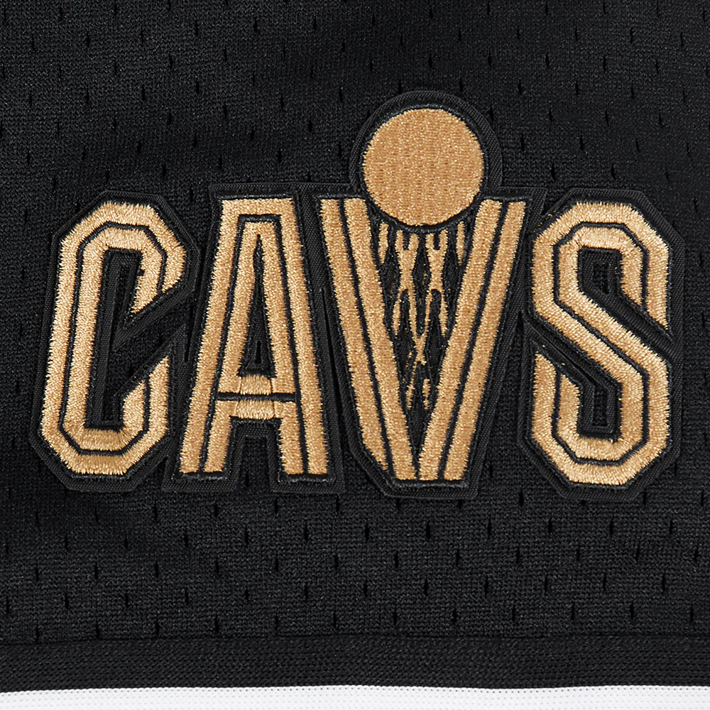 NBA CLEVELAND CAVALIERS CLASSIC MEN'S MESH BUTTON DOWN SHIRT (BLACK) - Image 6