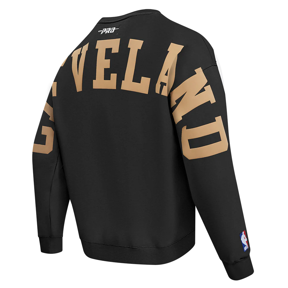 NBA CLEVELAND CAVALIERS WINGSPAN MEN'S DROP SHOULDER FLEECE CREWNECK (BLACK) - Image 2