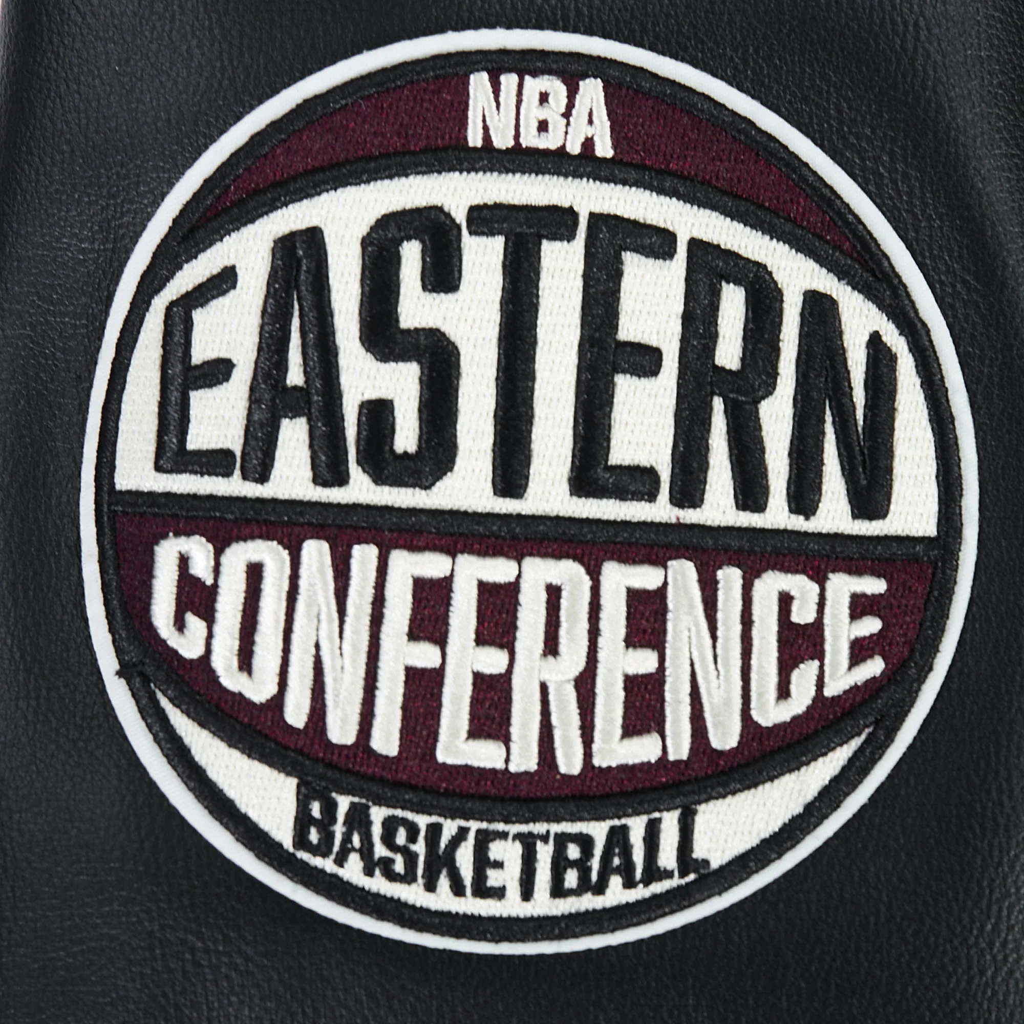 NBA CLEVELAND CAVALIERS MODERN ORIGINALS MEN'S LEATHER VARSITY JACKET (JET BLACK) - Image 9