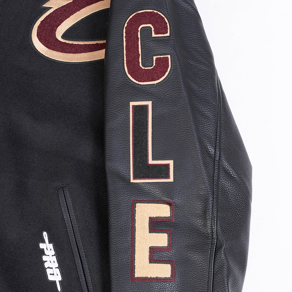 NBA CLEVELAND CAVALIERS CLASSIC MEN'S WOOL VARSITY JACKET (JET BLACK) - Image 7