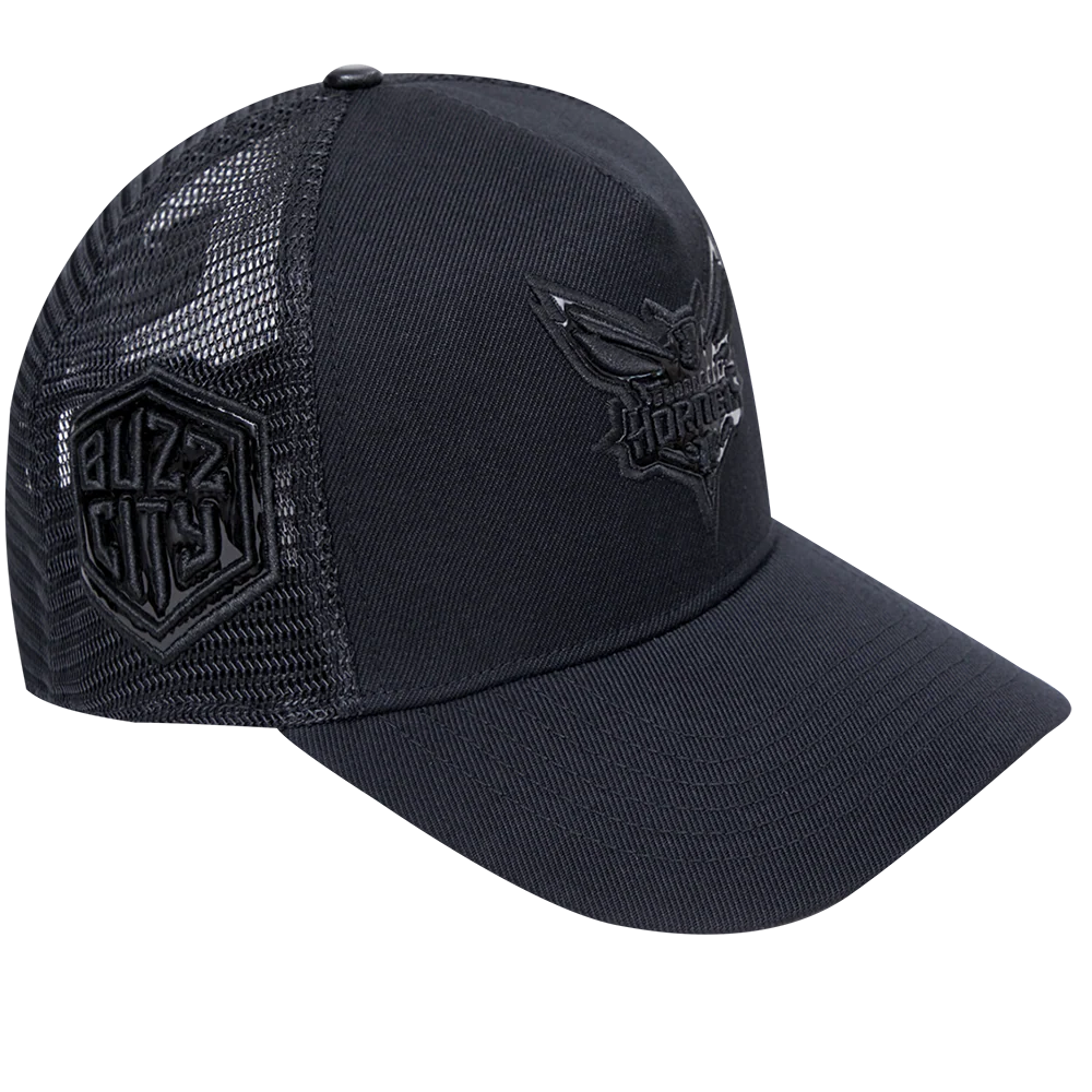 NBA CHARLOTTE HORNETS BLACK OUT CLASSIC PINCH FRONT TRUCKER (BLACK) - Image 2