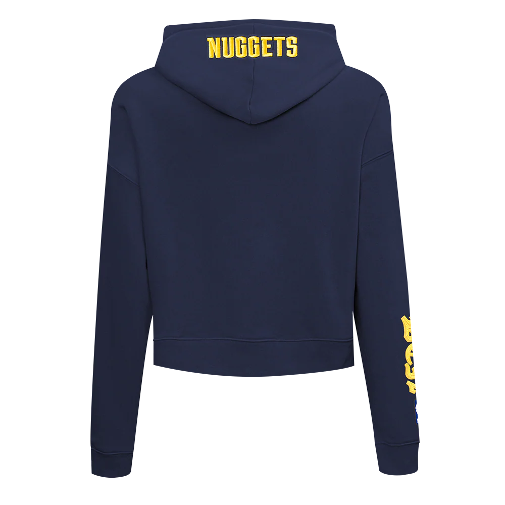 NBA DENVER NUGGETS OLD ENGLISH WOMEN'S FLC CROPPED PO HOODIE (MIDNIGHT NAVY) - Image 3