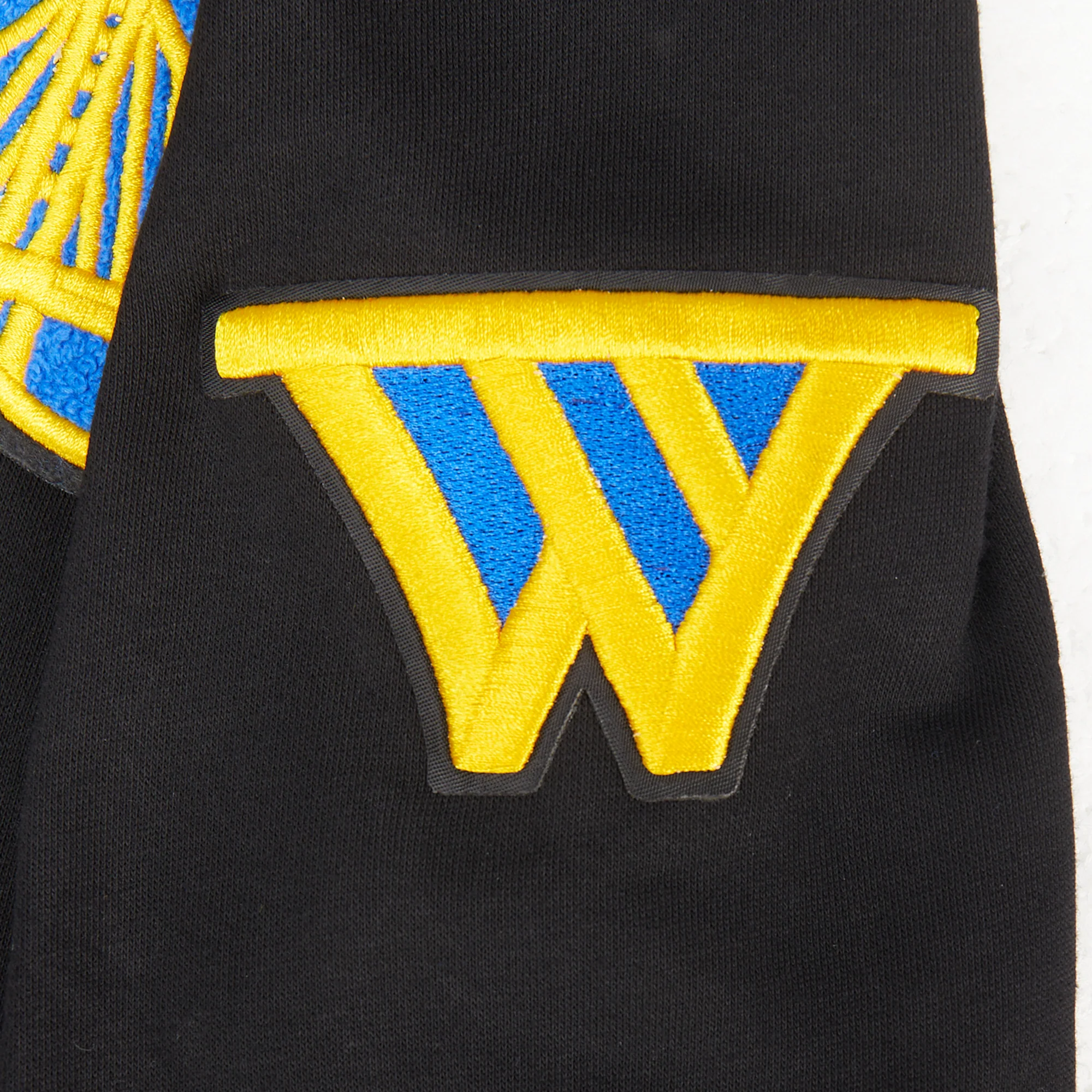 NBA GOLDEN STATE WARRIORS CLASSIC BIG BOYS FLEECE PULLOVER HOODIE (BLACK) - Image 4