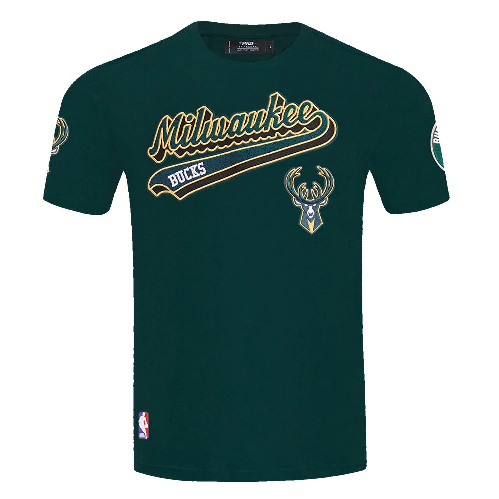 NBA MILWAUKEE BUCKS SCRIPT TAIL MEN'S TEE (FOREST GREEN)