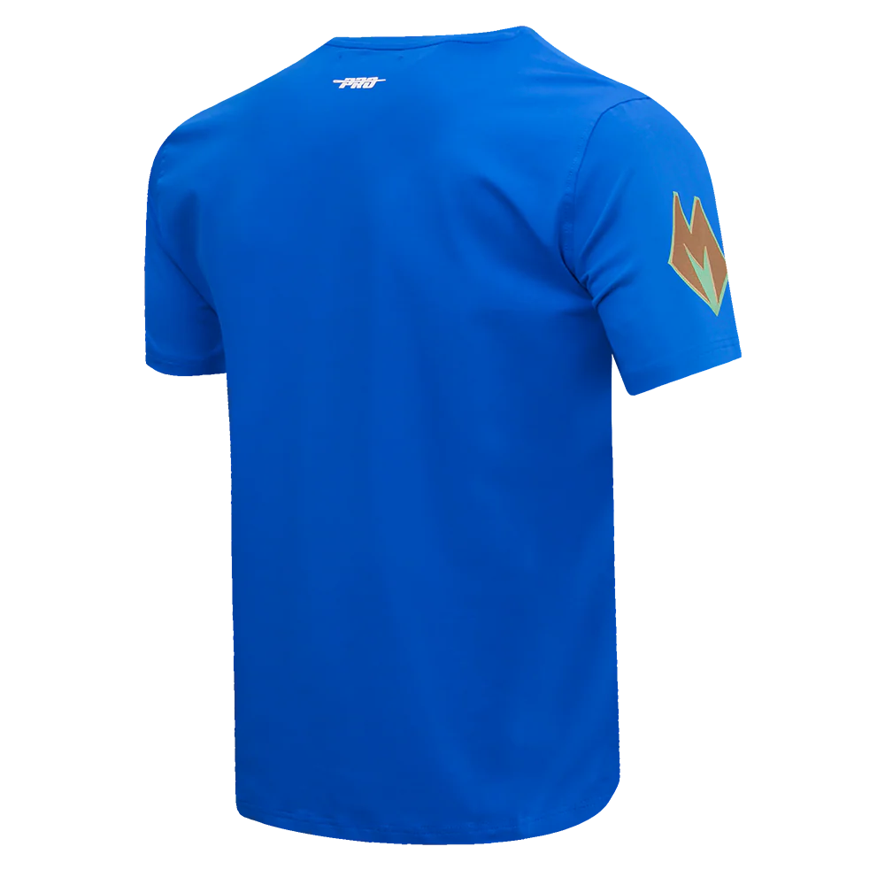 NBA MILWAUKEE BUCKS MEN'S CHEST DEER DISTRICT TEE (ROYAL BLUE) - Image 4