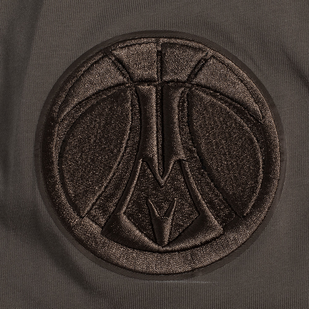 NBA MILWAUKEE BUCKS NEUTRAL MEN'S DROP SHOULDER TEE (DARK TAUPE) - Image 6