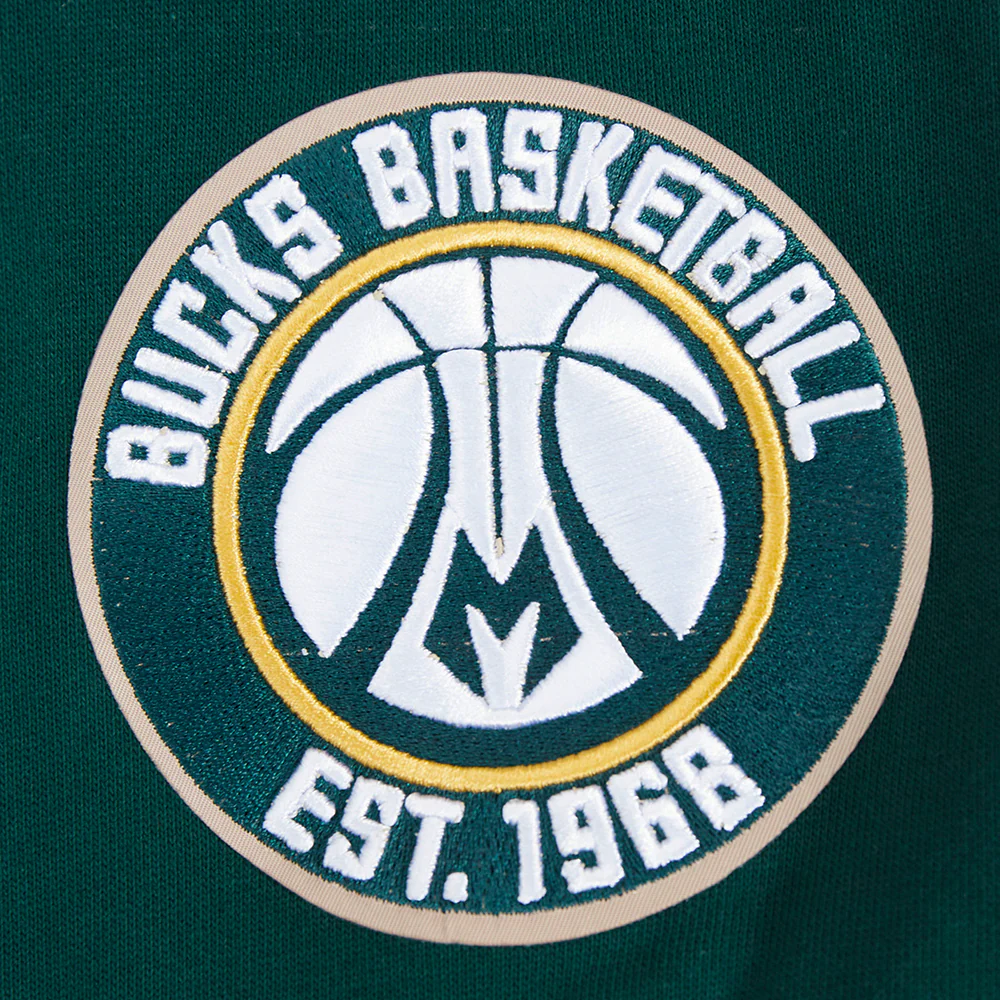 NBA MILWAUKEE BUCKS SCRIPT TAIL MEN'S RIB FLEECE PULLOVER HOODIE (FOREST GREEN) - Image 7