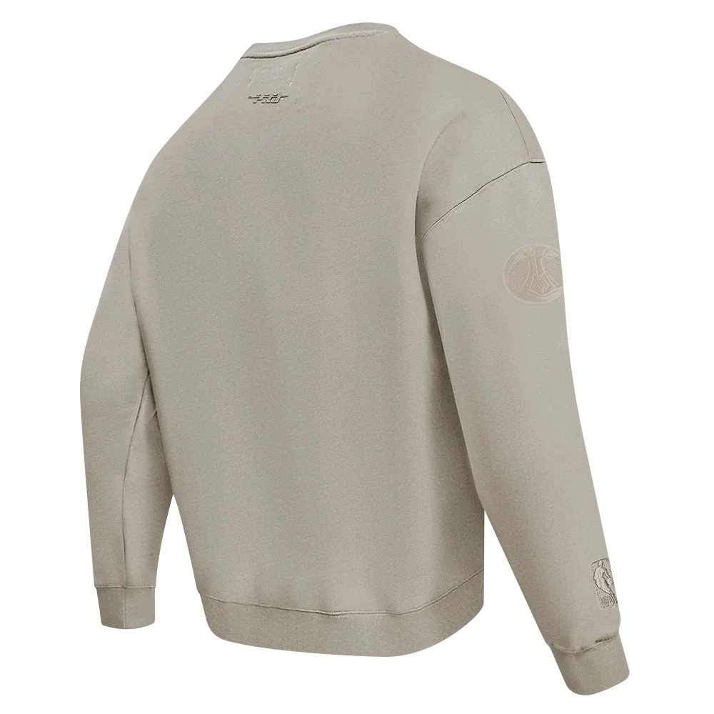 NBA MILWAUKEE BUCKS NEUTRAL MEN'S DROP SHOULDER FLC CREWNECK (TAUPE) - Image 4