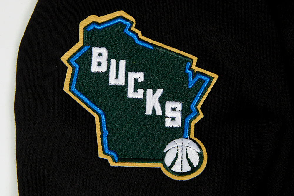 NBA MILWAUKEE BUCKS CLASSIC BIG BOYS FLEECE PULLOVER HOODIE (BLACK) - Image 4