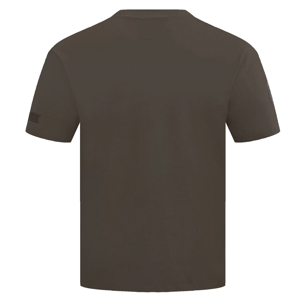 NBA NEW YORK KNICKS NEUTRAL MEN'S DROP SHOULDER TEE (DARK TAUPE) - Image 3