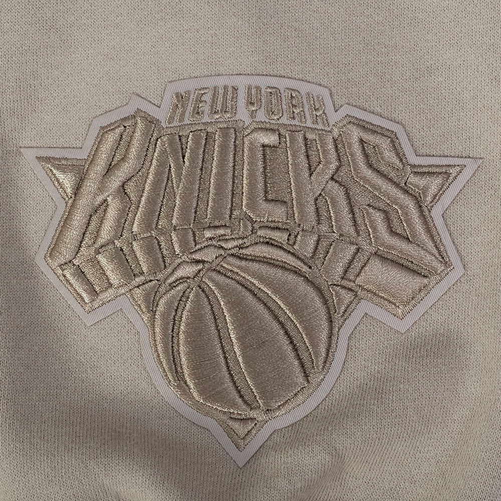NBA NEW YORK KNICKS WINGSPAN MEN'S DROP SHOULDER FLEECE CREWNECK (TAUPE) - Image 6