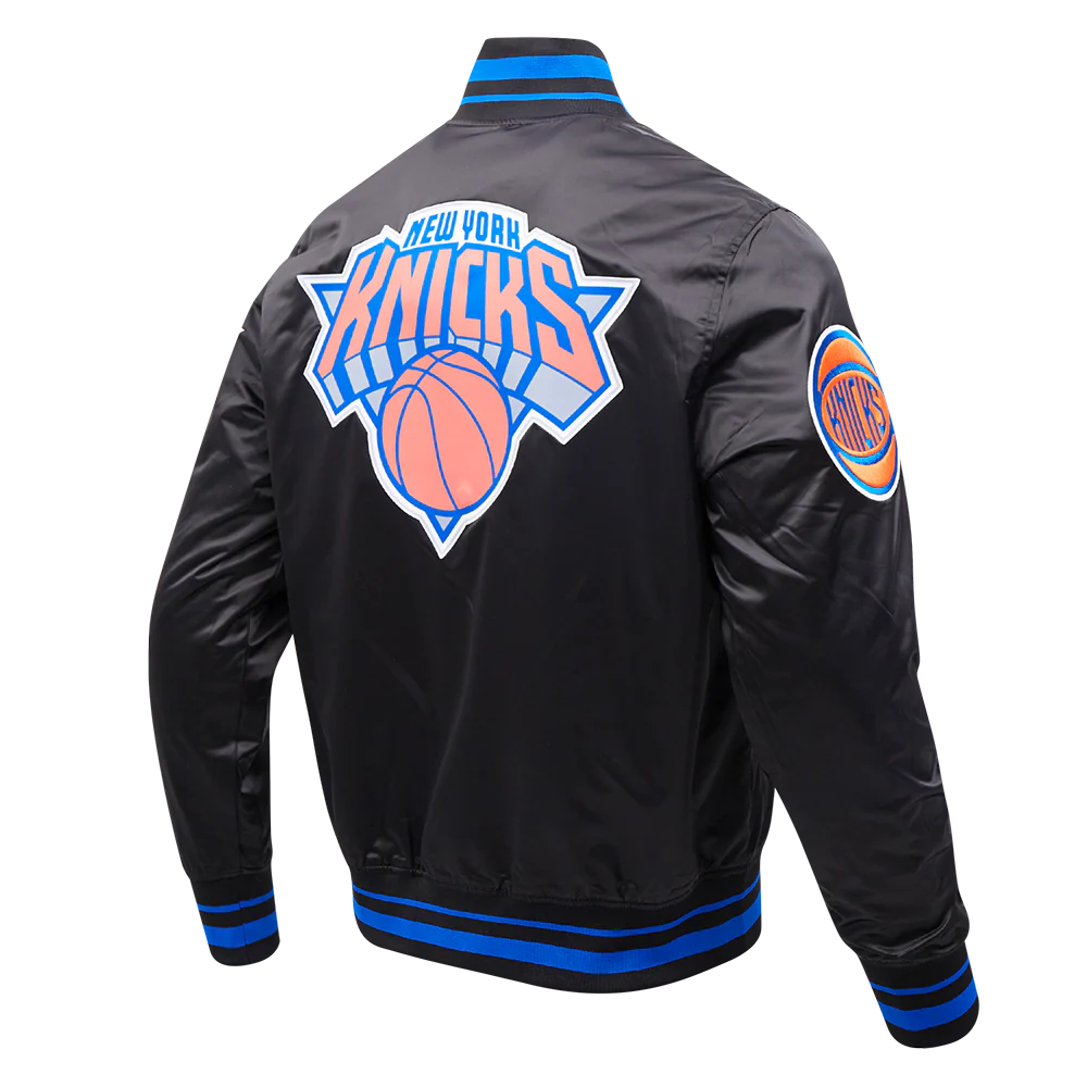 NBA NEW YORK KNICKS SCRIPT TAIL MEN'S SATIN JACKET (BLACK/ROYAL BLUE/BLACK) - Image 4