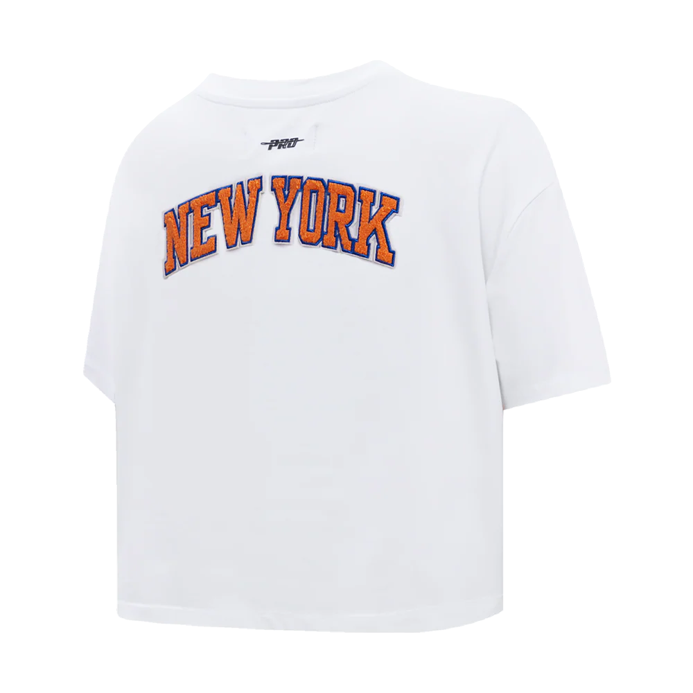 NBA NEW YORK KNICKS CLASSIC WOMEN'S BOXY TEE (WHITE) - Image 3