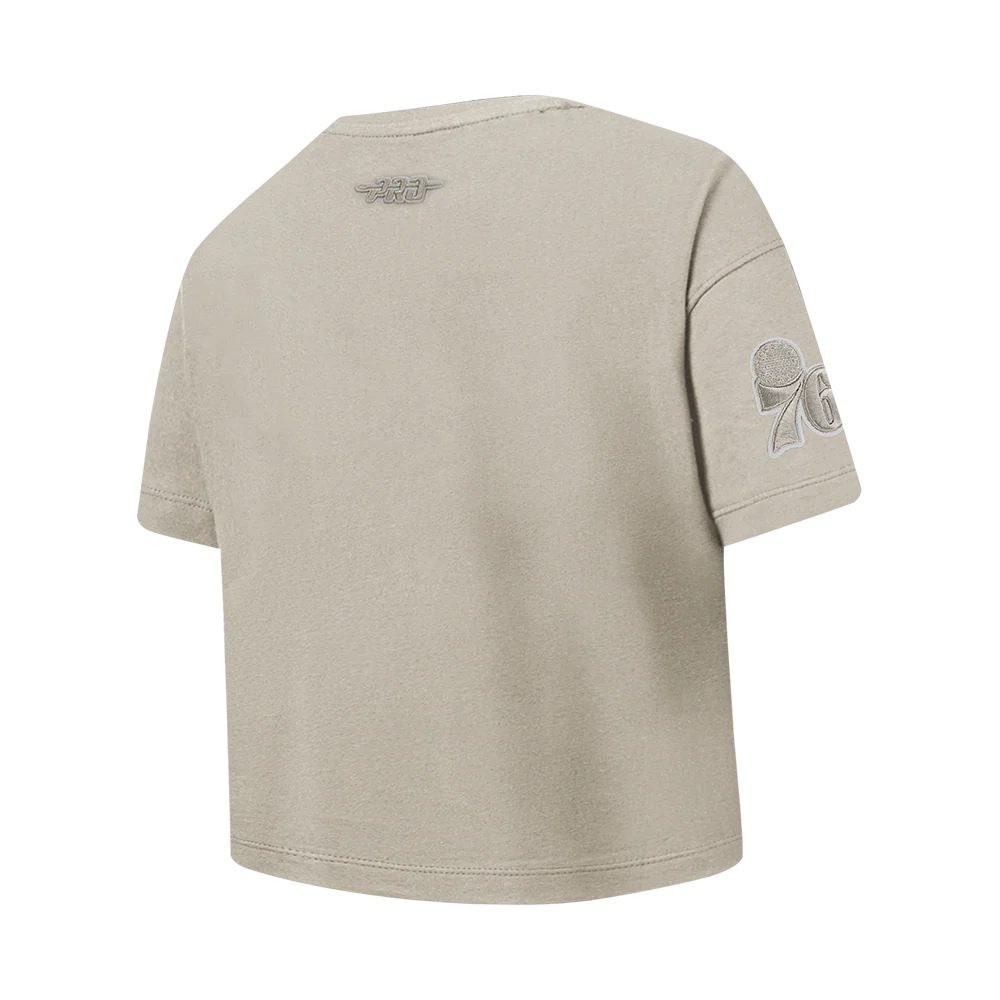 NBA PHILADELPHIA 76ERS NEUTRAL BIG GIRLS SS BOXY TEE (TAUPE) - Image 4