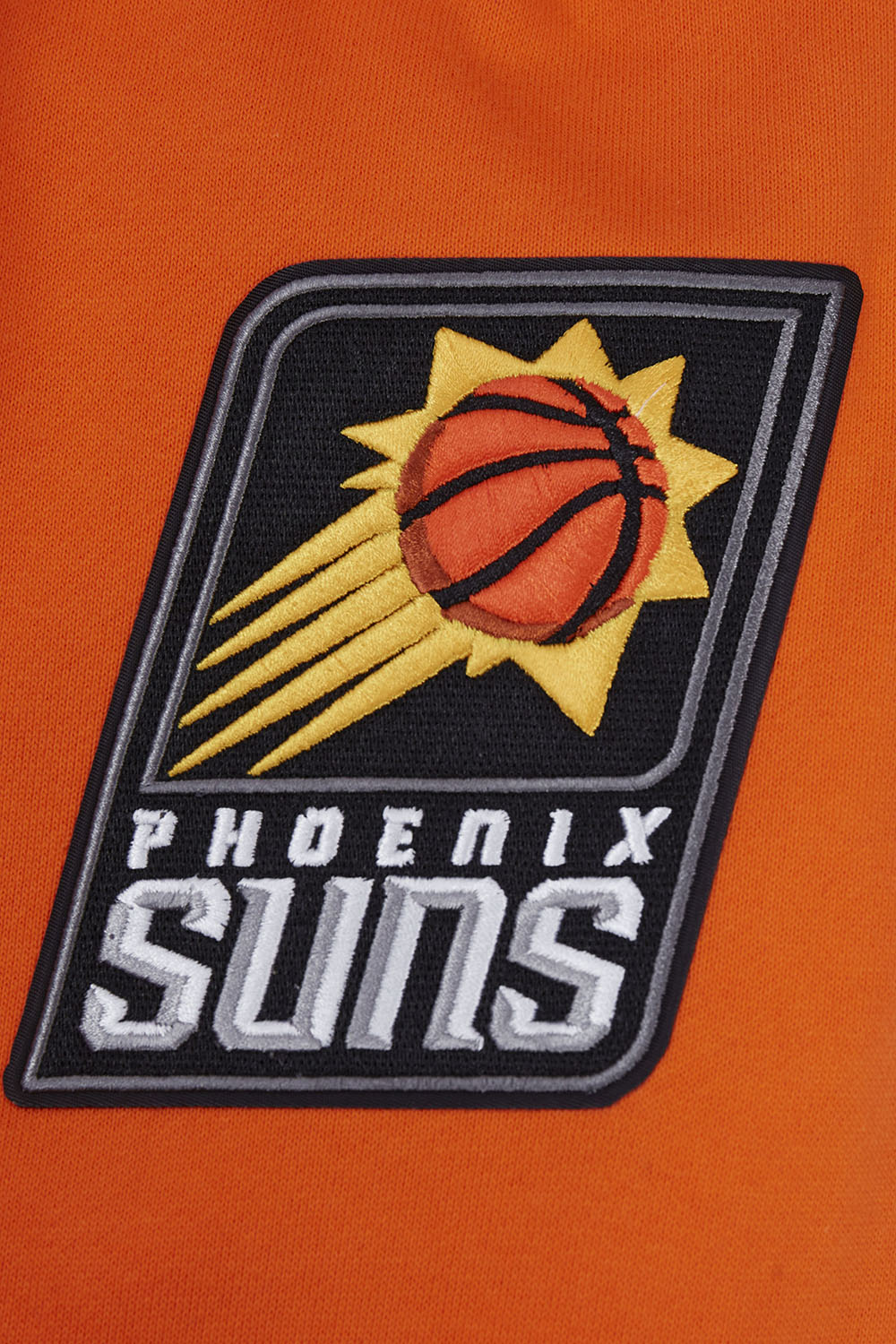 NBA PHOENIX SUNS OLD ENGLISH MEN'S PULLOVER HOODIE (ORANGE) - Image 7