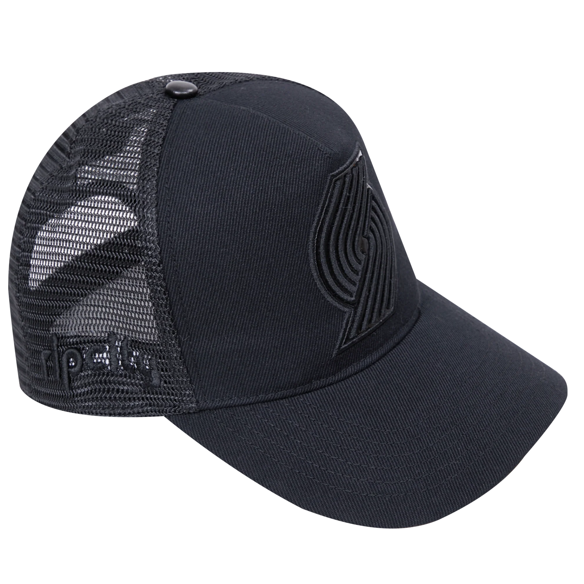 NBA PORTLAND TRAIL BLAZERS BLACK OUT CLASSIC PINCH FRONT TRUCKER (BLACK) - Image 2