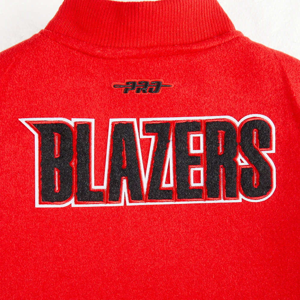 NBA PORTLAND TRAIL BLAZERS CLASSIC LITTLE BOYS WOOL VARSITY JACKET (RED/BLACK) - Image 9