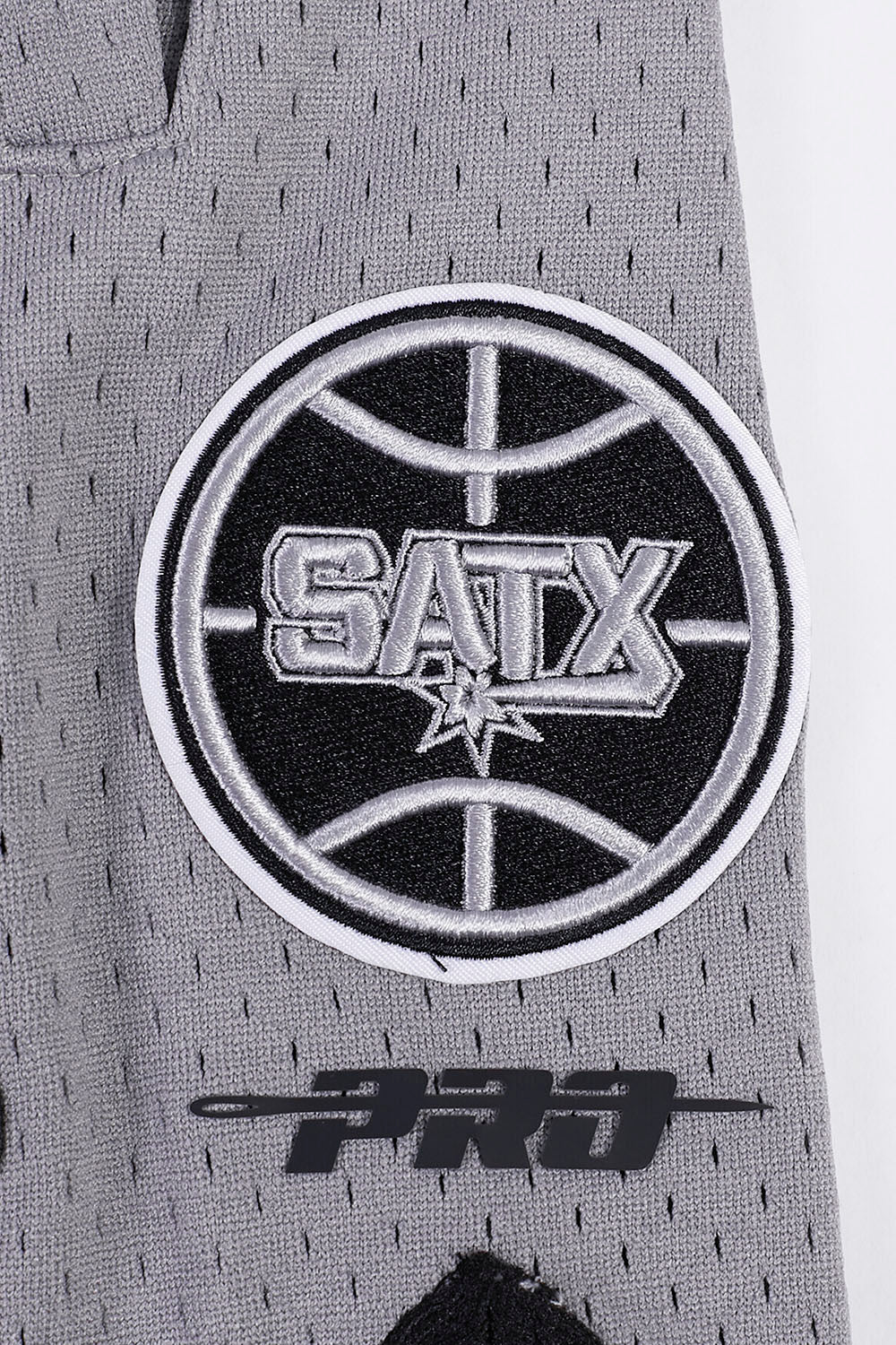 NBA SAN ANTONIO SPURS SCRIPT TAIL MEN'S DOUBLE KNIT 2.0 SHORT (BLACK/GRAY) - Image 5