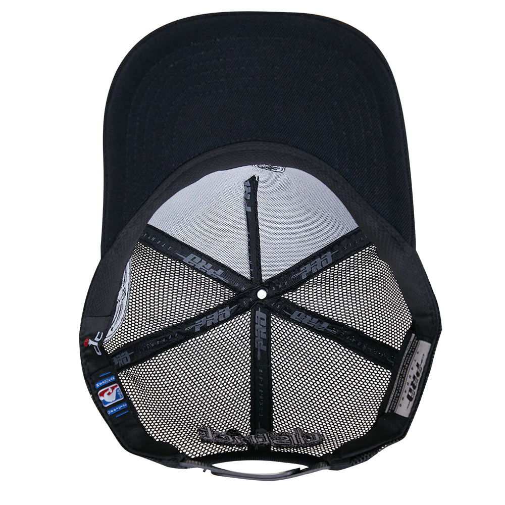 NBA WASHINGTON WIZARDS BLACK OUT CLASSIC PINCH FRONT TRUCKER (BLACK) - Image 5