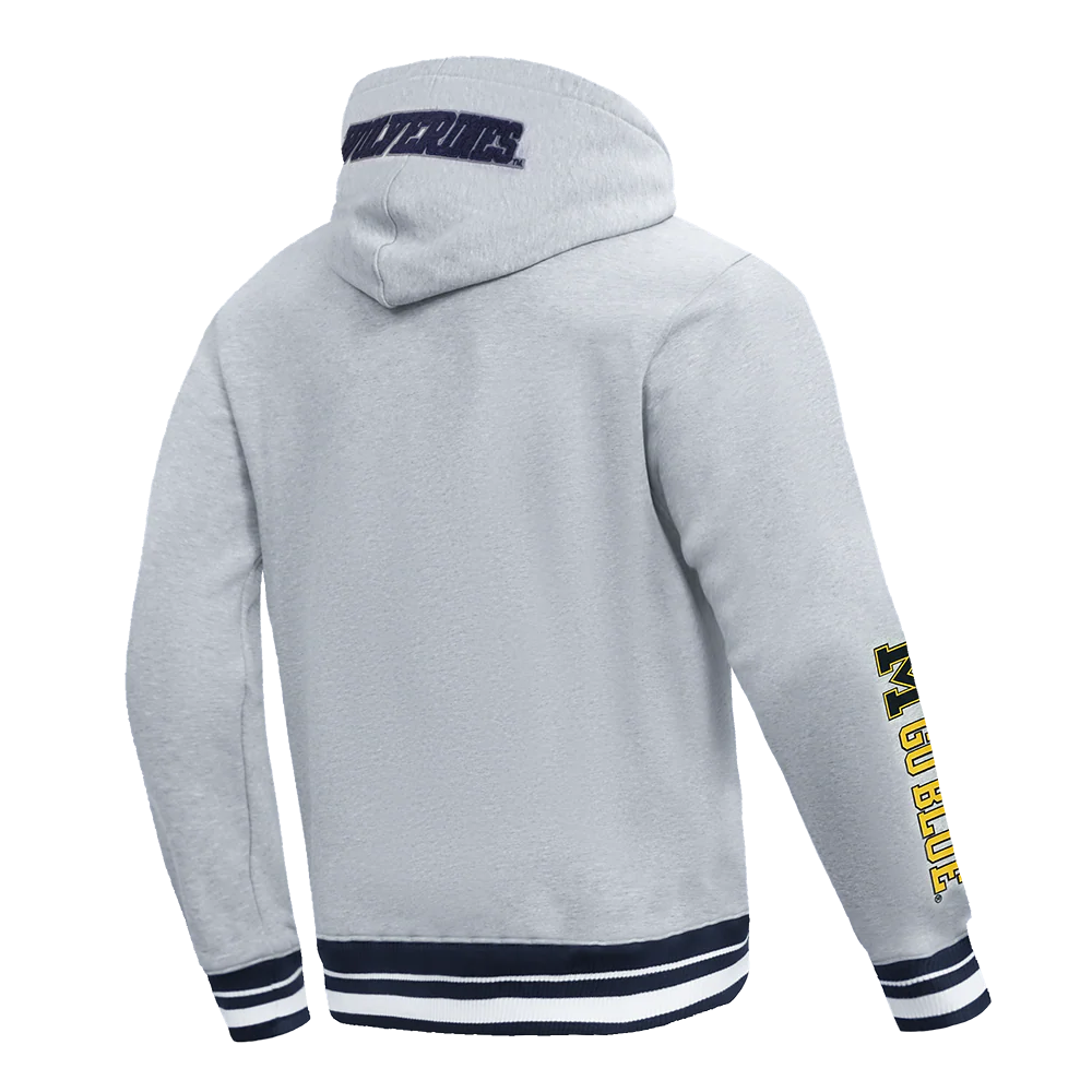 UNIVERSITY OF MICHIGAN CLASSIC MEN'S STACKED LOGO PULLOVER HOODIE (HEATHER GREY/MIDNIGHT NAVY) - Image 4
