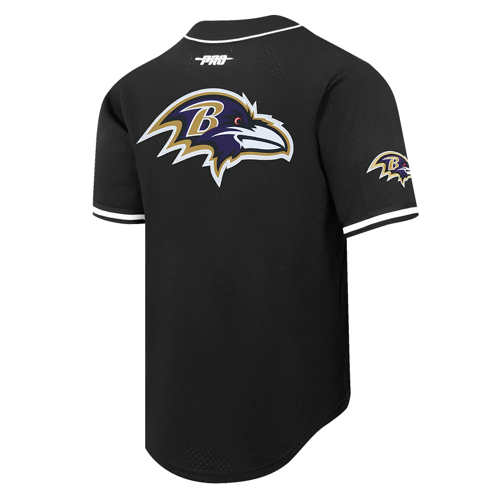 NFL BALTIMORE RAVENS LAMAR JACKSON #8 CLASSIC MESH PNN MEN'S MESH BUTTON DOWN SHIRT (BLACK) - Image 4
