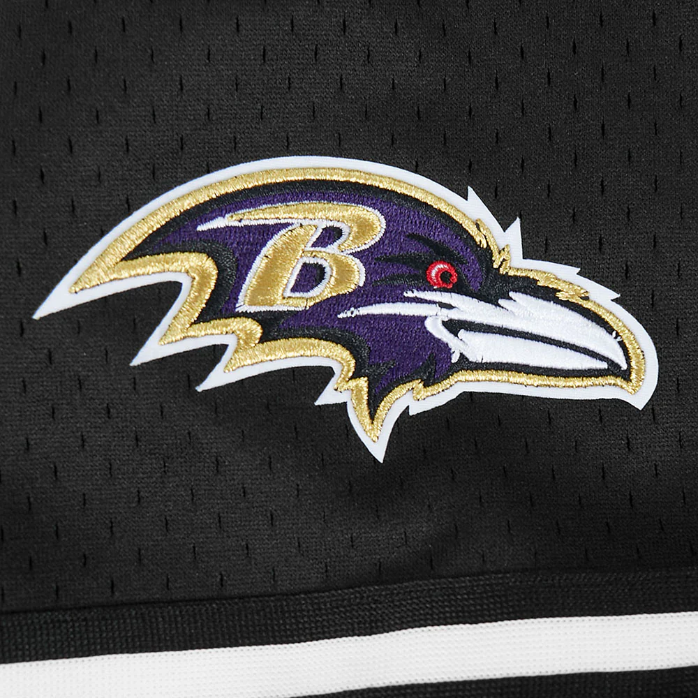 NFL BALTIMORE RAVENS LAMAR JACKSON #8 CLASSIC MESH PNN MEN'S MESH BUTTON DOWN SHIRT (BLACK) - Image 8